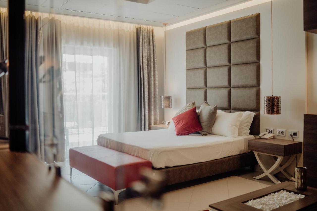 Hotel Niagara Catanzaro Buitenkant foto