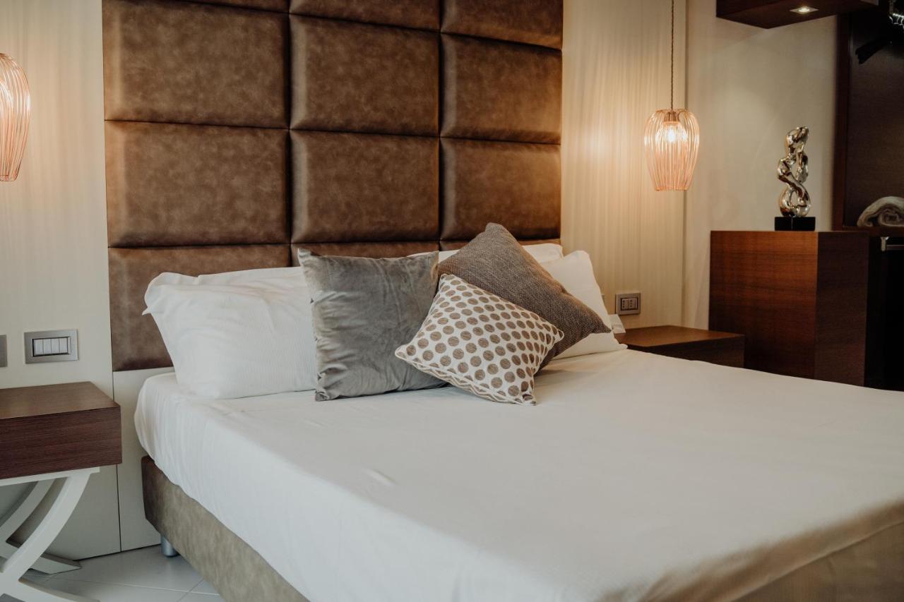 Hotel Niagara Catanzaro Buitenkant foto