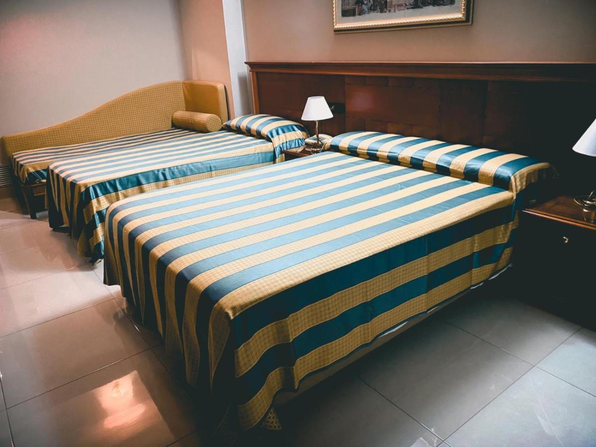 Hotel Niagara Catanzaro Buitenkant foto