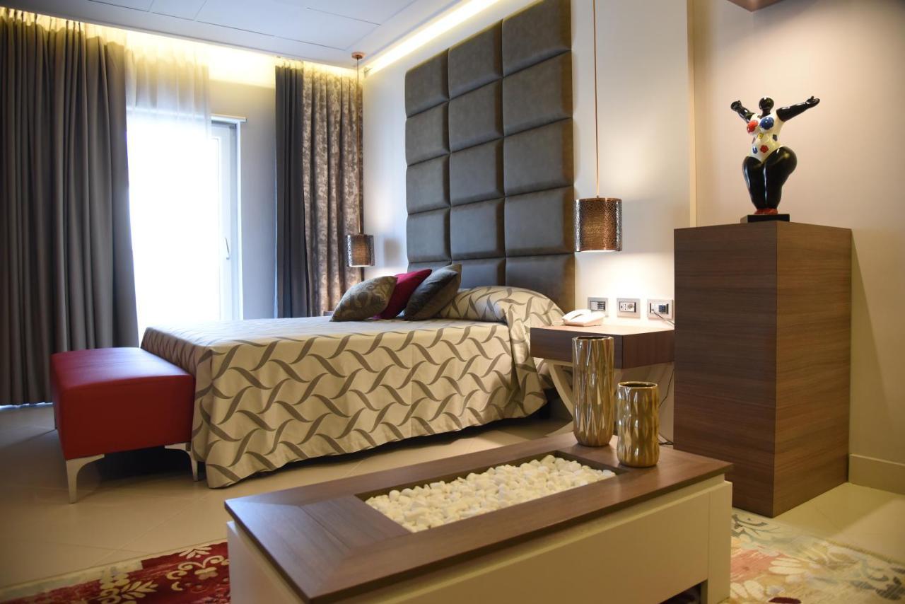 Hotel Niagara Catanzaro Buitenkant foto