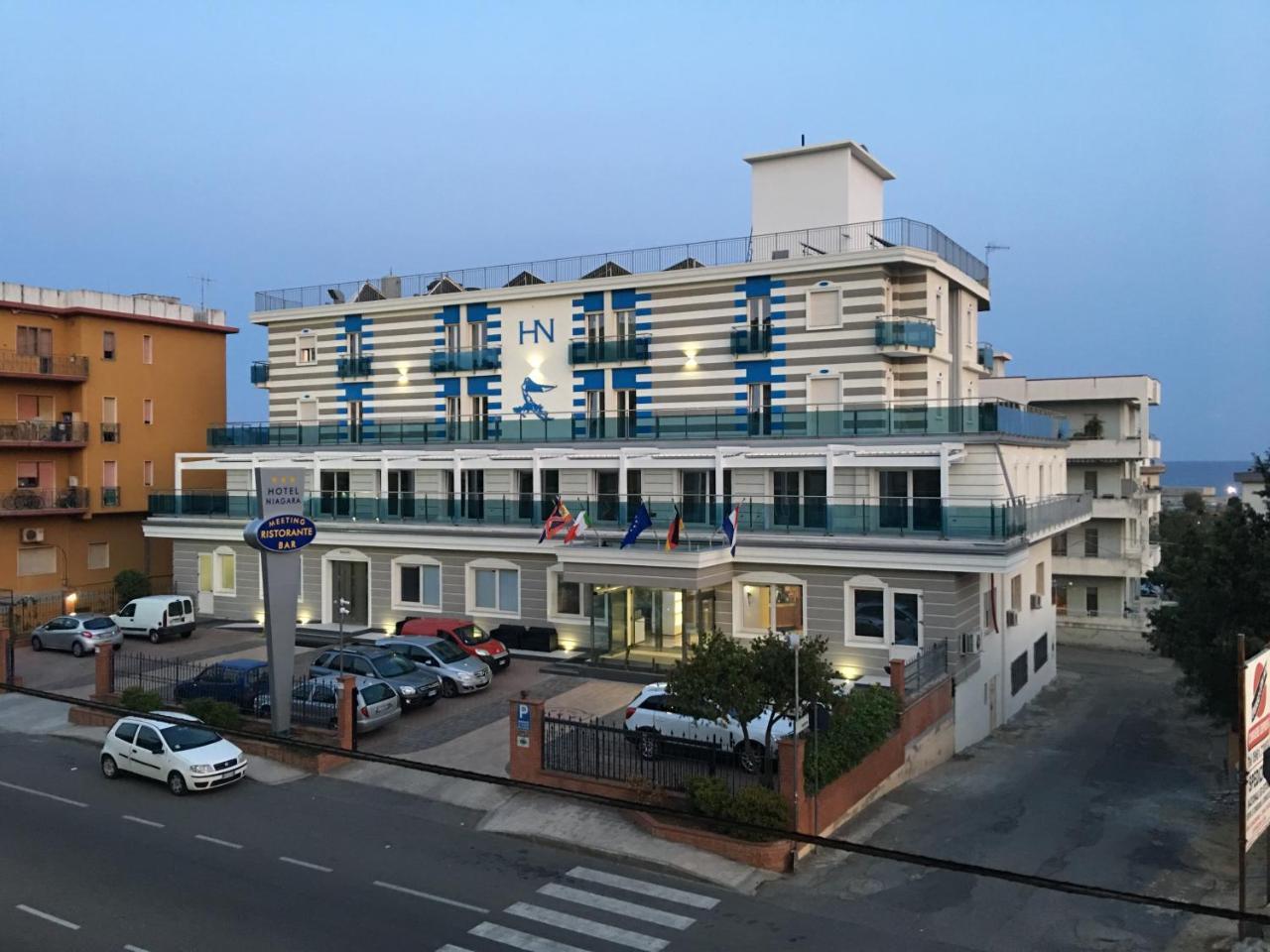 Hotel Niagara Catanzaro Buitenkant foto